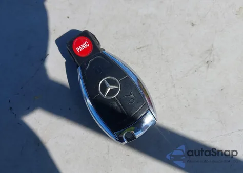 2007 Mercedes-Benz S 550 z USA, uszkodzony, nr VIN WDDNG71X77A084804